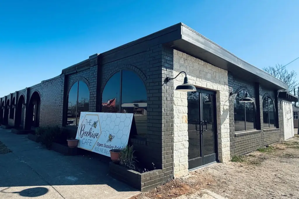 The Beehive Cafe